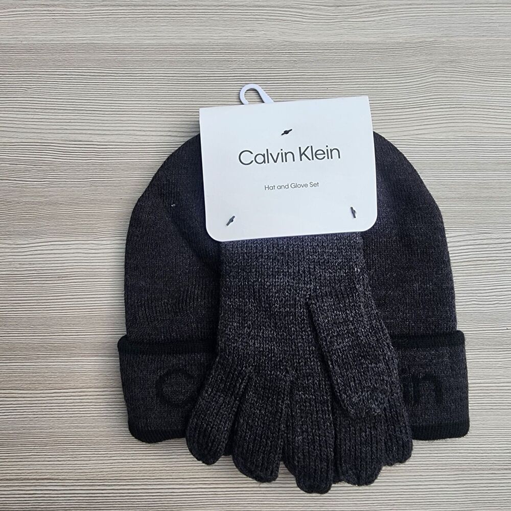 Calvin Klein Hat and Gloves Set Charcoal Gray Gift Set NEW Womens Men's One Size
